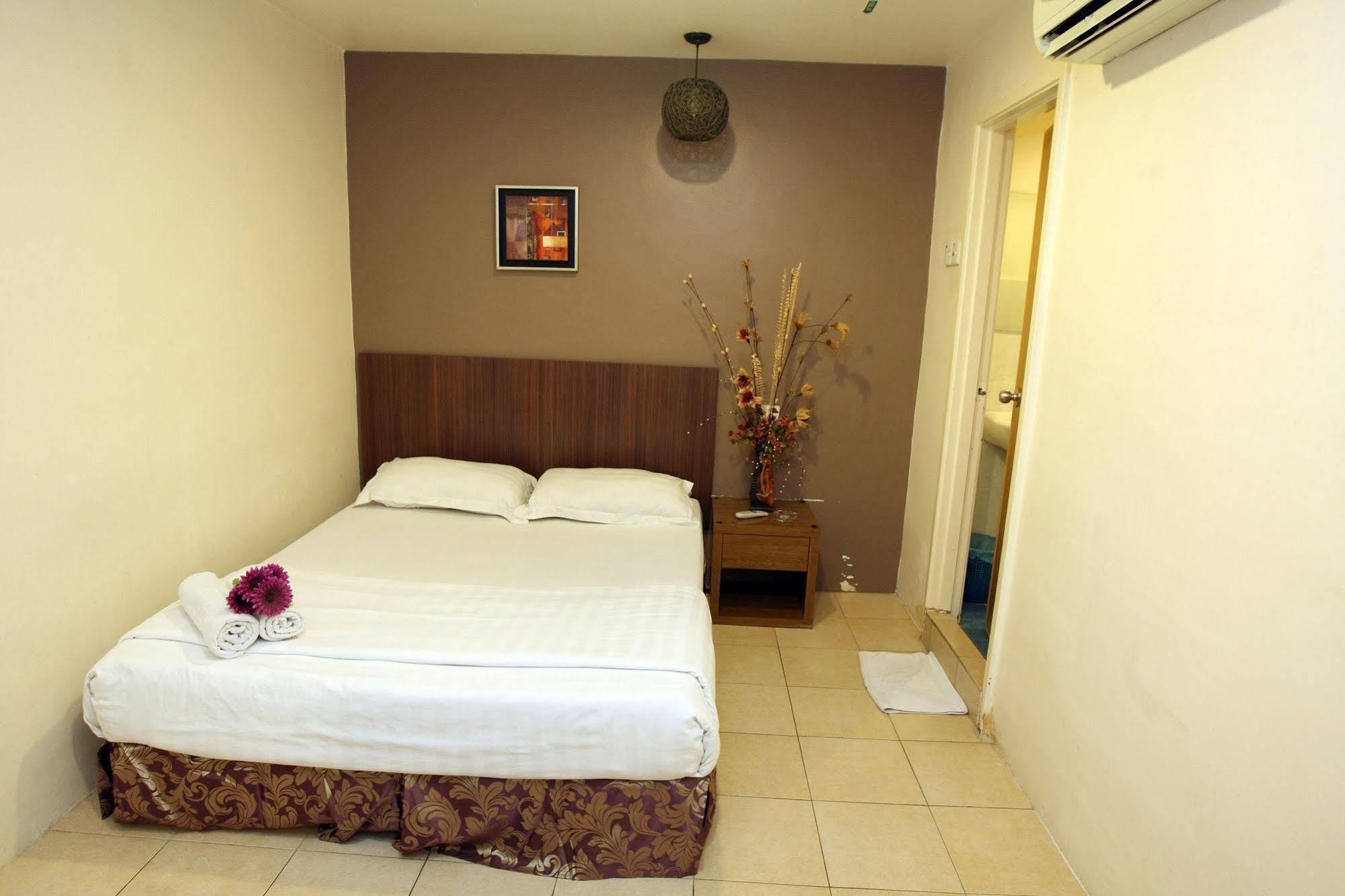 Uptown Hotel Kajang Buitenkant foto