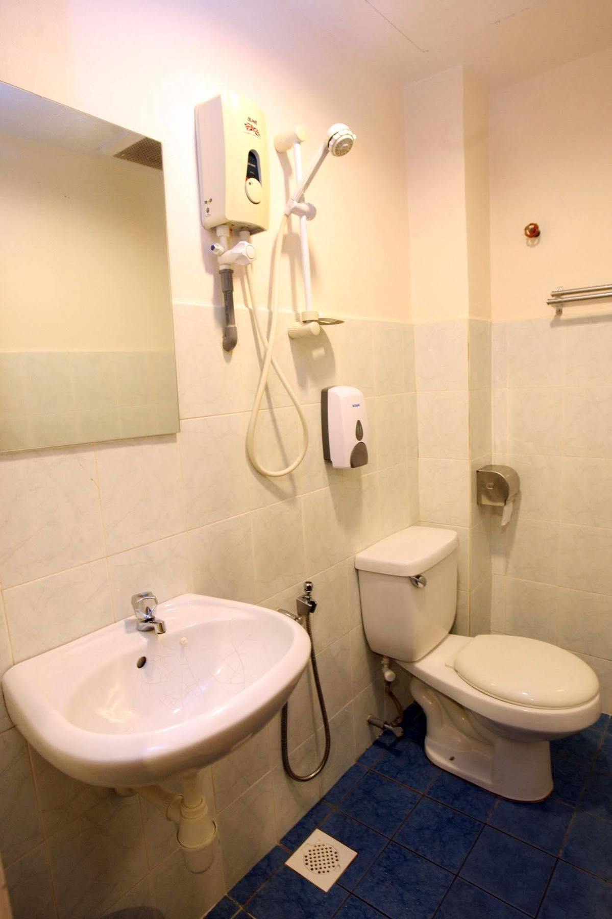 Uptown Hotel Kajang Buitenkant foto