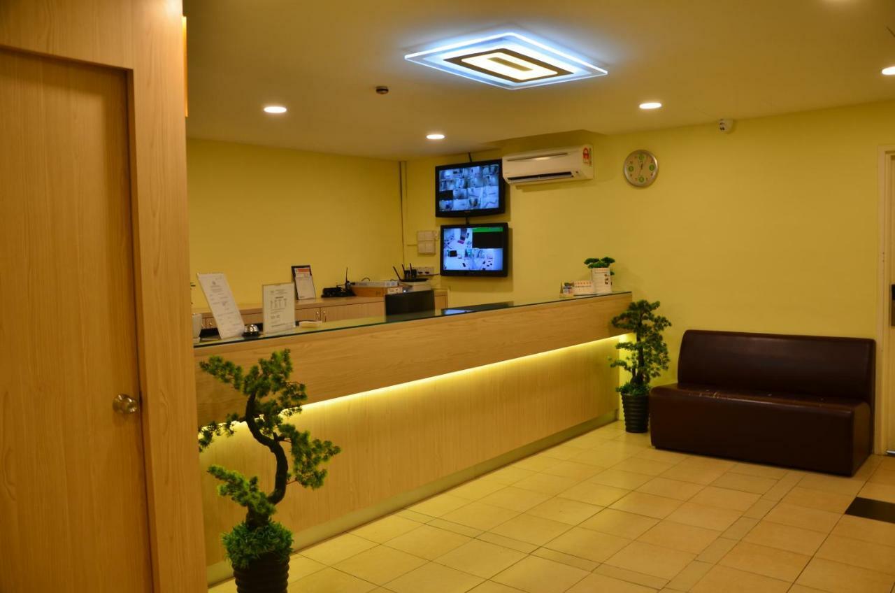 Uptown Hotel Kajang Buitenkant foto