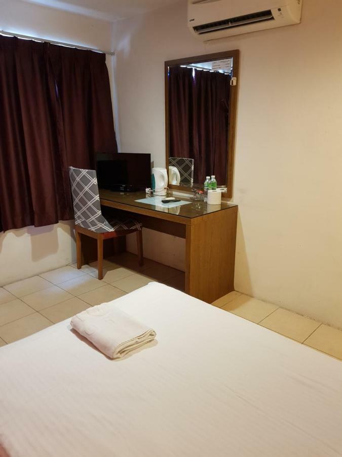 Uptown Hotel Kajang Buitenkant foto